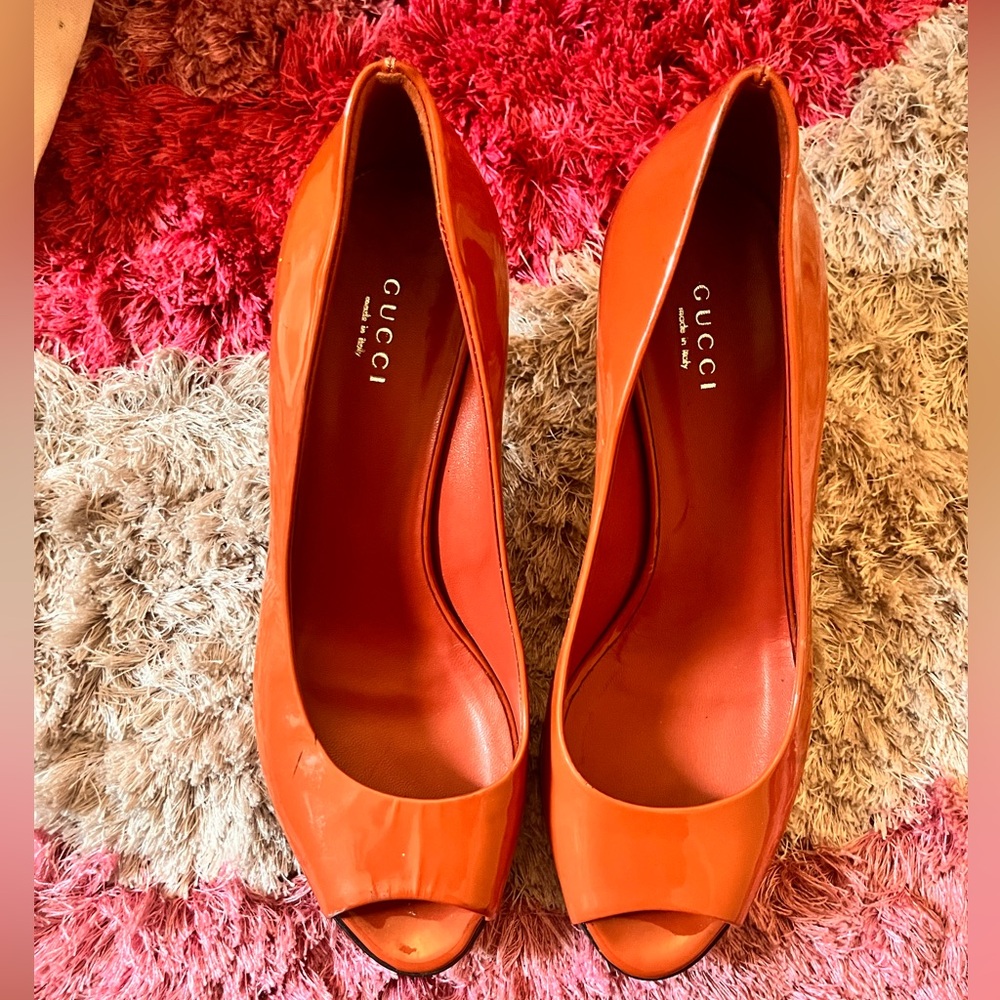 Gucci Women's Vibrant Orange Heels